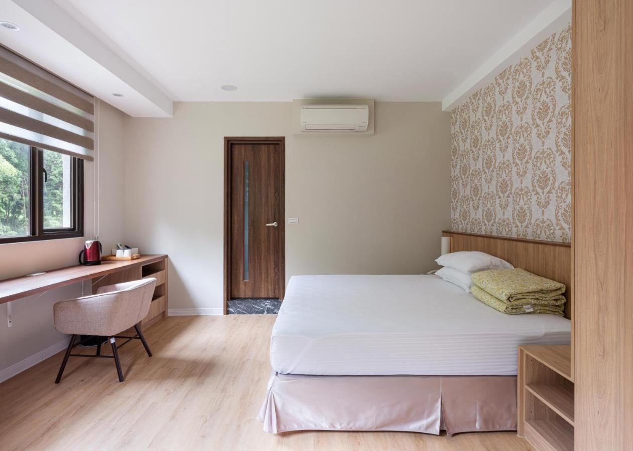 名竹旅社 Minzu Hotel ลู่กู่ ภายนอก รูปภาพ